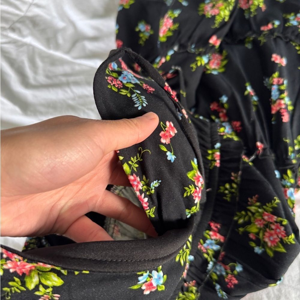 No Boundaries Black Floral Tiered Sundress – Women’s XXS Adjustable Straps - Picture 6 of 11